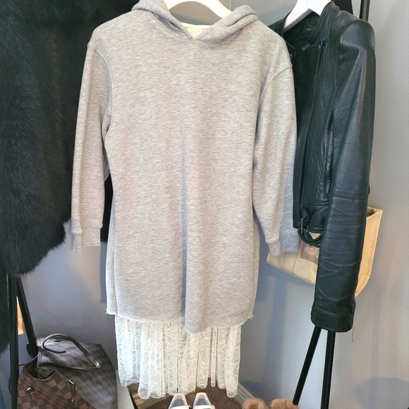 Zara sweater dress with lace - Picture 1 of 4